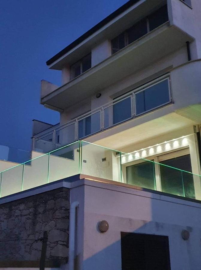White Sea San Vito Chietino Exterior foto